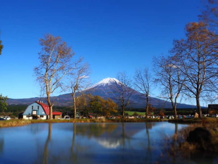 富士山が見えるキャンプ場の写真